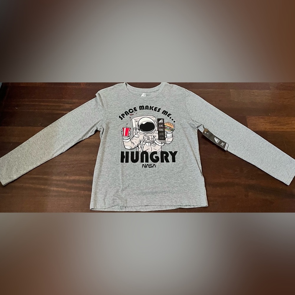 5 for $25 💕Space Makes Me Hungry Youth T-shirt